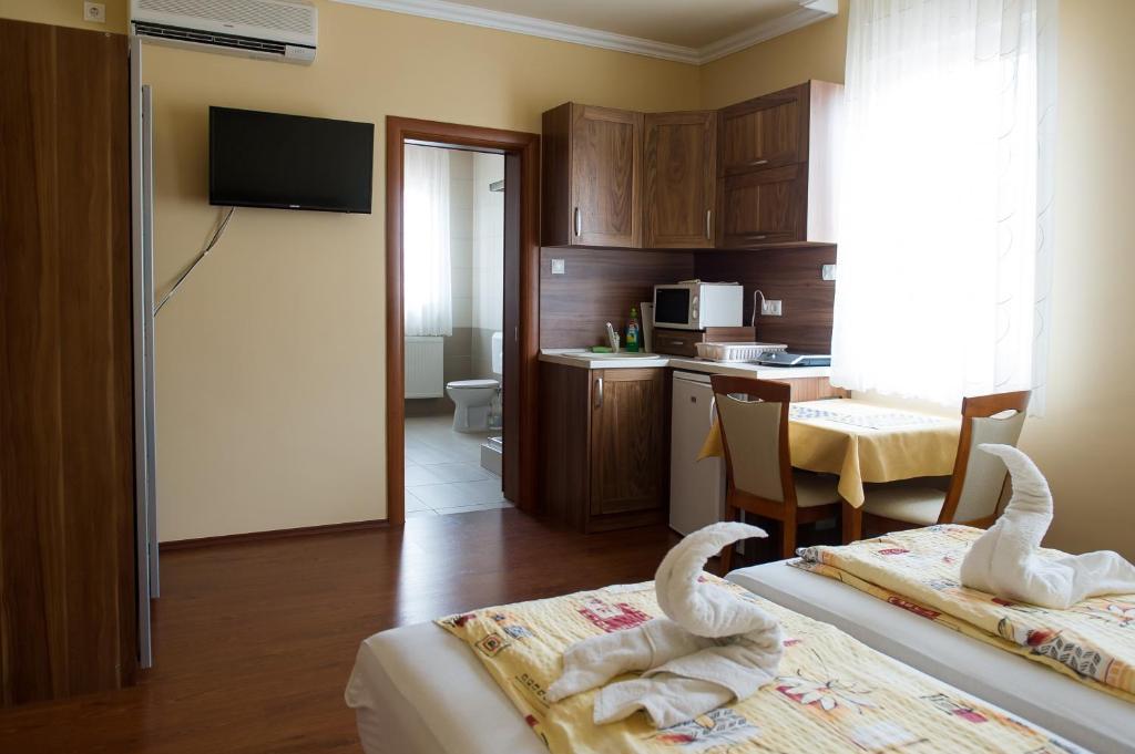 Aura Apartman ไฮจ์ดุสโซบอสโล ห้อง รูปภาพ