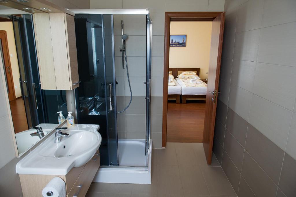 Aura Apartman ไฮจ์ดุสโซบอสโล ห้อง รูปภาพ