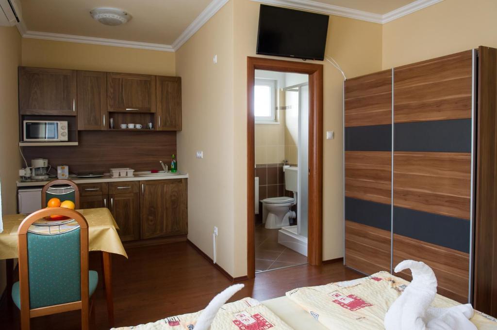 Aura Apartman ไฮจ์ดุสโซบอสโล ภายนอก รูปภาพ